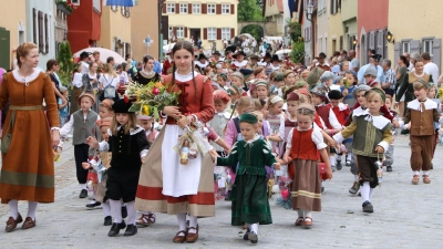Die Kinderlore und ihre Schar bilden das Herzstück der Dinkelsbühler Kinderzeche. (Archivbild: Martina Haas)