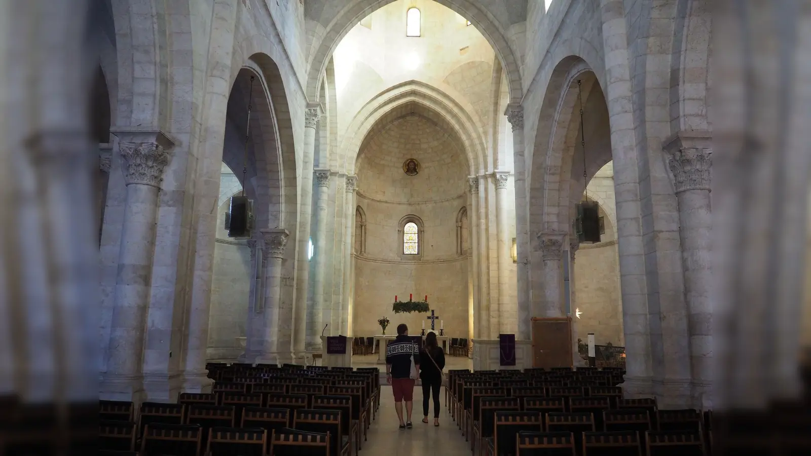 In der evangelischen Erlöserkirche in der Altstadt von Jerusalem warf Bischof Ibrahim Azar in seiner Predigt am Reformationstag Israel einen Völkermord vor. (Archivbild) (Foto: Stefanie Järkel/dpa)