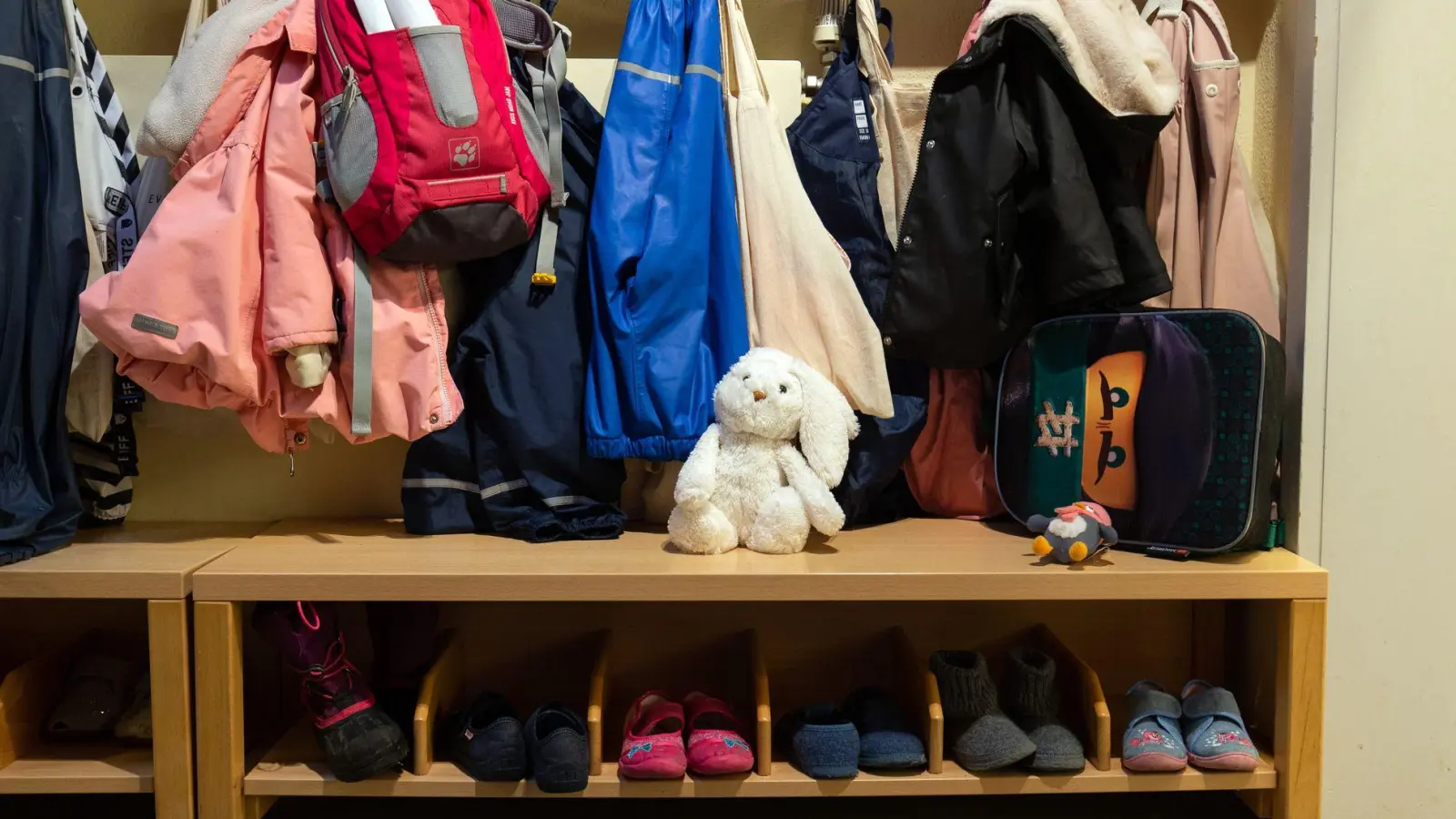 Wegen sinkender Geburtenzahlen geht die Zahl der Kita-Kinder zurück. (Symbolbild) (Foto: Friso Gentsch/dpa)