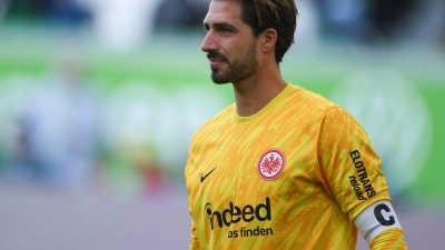 Trapp steht im Bundesliga-Topspiel gegen Bayern München vor seinem Comeback. (Foto: Swen Pförtner/dpa)