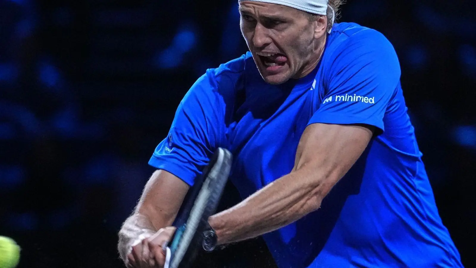 Alexander Zverev beim Laver Cup in Aktion.  (Foto: Maja Smiejkowska/AP/dpa)