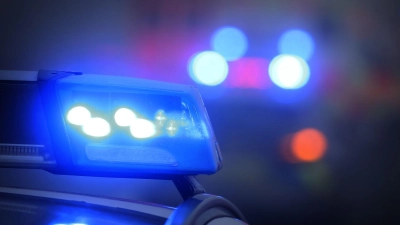Die Polizei sucht nach weiteren Zeugen des Vorfalls. (Symbolbild) (Foto: Karl-Josef Hildenbrand/dpa)
