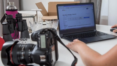 Privat ist nicht gleich risikofrei: Auch beim Verkauf gebrauchter Technik durch Privatpersonen kann eine gesetzliche Gewährleistung greifen. (Foto: Christin Klose/dpa-tmn)