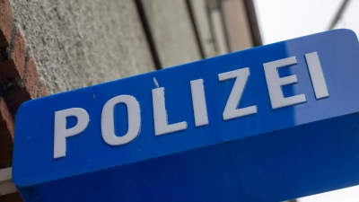 Die Polizei prüft die Strafbarkeit der Schummelei. (Symbolbild) (Foto: Peter Kneffel/dpa)