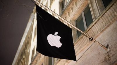 Apple kritisiert, man solle mit anderen Firmen bisher verschlüsselte Nutzerdaten teilen. (Archivbild) (Foto: Julian Stratenschulte/dpa)