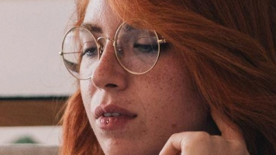 Alarmsignal: Wenn für die Bedienungsanleitung plötzlich Zahlungsdaten abgefragt werden, ist Vorsicht gefragt. Im Zweifel lieber nicht. (Foto: Zacharie Scheurer/dpa-tmn)