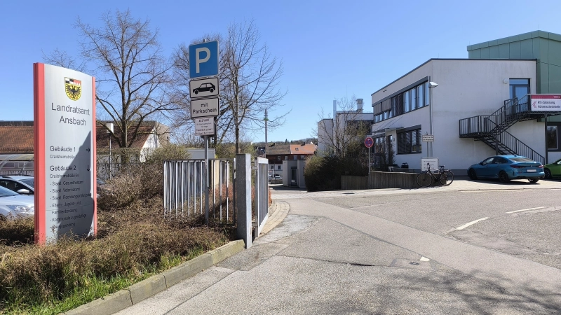 Im Landratsamt in Ansbach wird in diesen Wochen am Haushaltsplan für das Jahr 2026 gearbeitet. (Foto: Thomas Schaller)