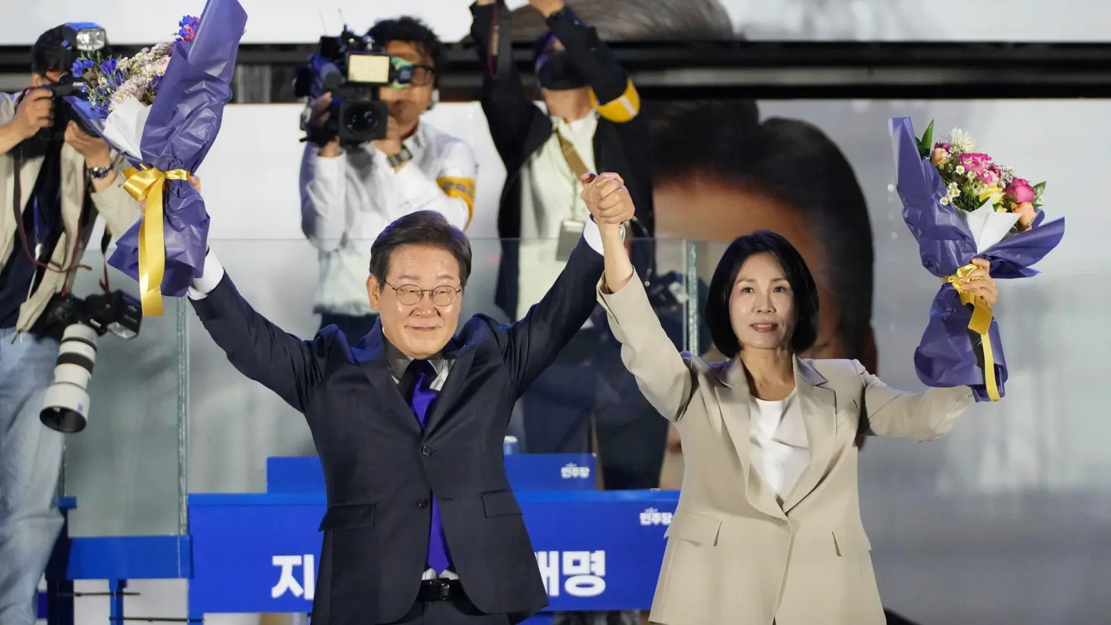 Lees Aufsteiger-Biografie spiegelt eindrücklich den Aufstieg Südkoreas wider. (Foto: Lee Jin-man/AP/dpa)