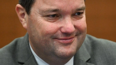 Wurde freigesprochen: Ex-DFB-Schatzmeister Stephan Osnabrügge. (Archivbild)  (Foto: Arne Dedert/dpa)