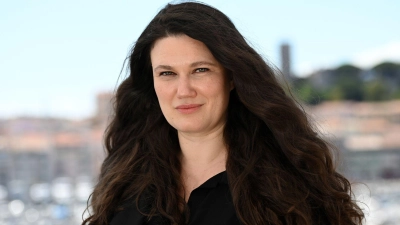 Die Berliner Regisseurin Mascha Schilinski bekommt den Günter Rohrbach Filmpreis 2025 (Archivbild) (Foto: Stefanie Rex/dpa)