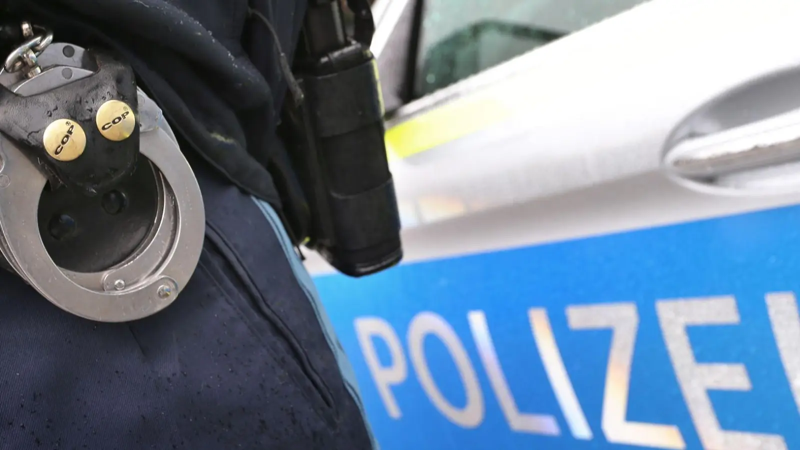 Nach dem Streit in dem Einkaufszentrum ermittelt die Polizei ermittelt und sucht nach Hinweisen. (Symbolbild) (Foto: Karl-Josef Hildenbrand/dpa)