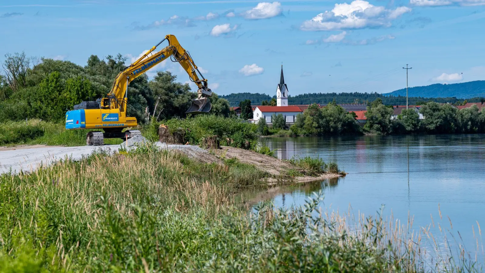 Nahezu 70 Kilometer Donau soll in Niederbayern ausgebaut werden. (Archivbild) (Foto: Armin Weigel/dpa)