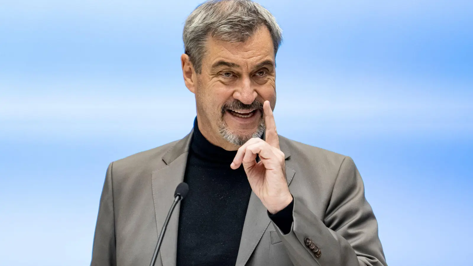 Auf dem Deutschlandtag der Jungen Union hat Bayerns Regierungschef Markus Söder (CSU).  (Foto: Fabian Sommer/dpa)