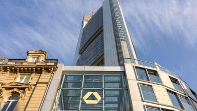 Gute Zahlen als Lebensversicherung: Commerzbank ringt um Eigenständigkeit (Archivbild) (Foto: Helmut Fricke/dpa)