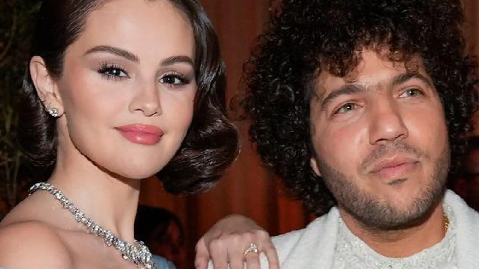 Selena Gomez und ihr Partner Benny Blanco haben ein gemeinsames Album angekündigt. (Archivbild) (Foto: Chris Pizzello/Invision/AP/dpa)