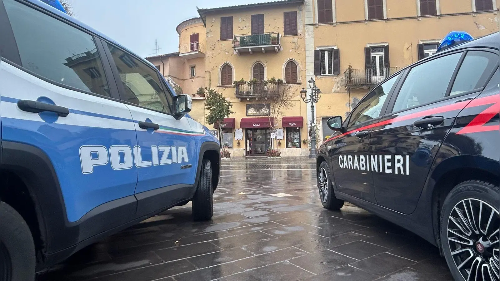 Immer wieder muss die Polizei in Italien gegen gewalttätige Jugendbanden vorgehen (Illustration).    (Foto: Christoph Sator/dpa)