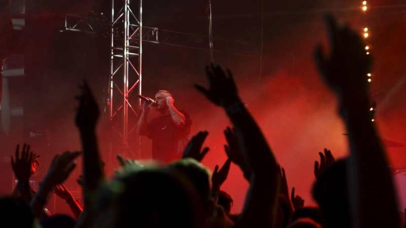 Die Vorfreude bei Fans ist groß, wenn im Juni das große Rap und Hip-Hop Festival in Geiselwind startet. (Archivbild: Johannes Hirschlach)