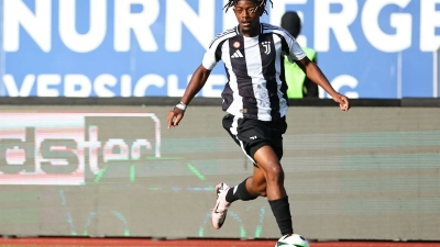 Werder Bremen hat Samuel Mbangula unter Vertrag genommen. (Foto: Daniel Karmann/dpa)