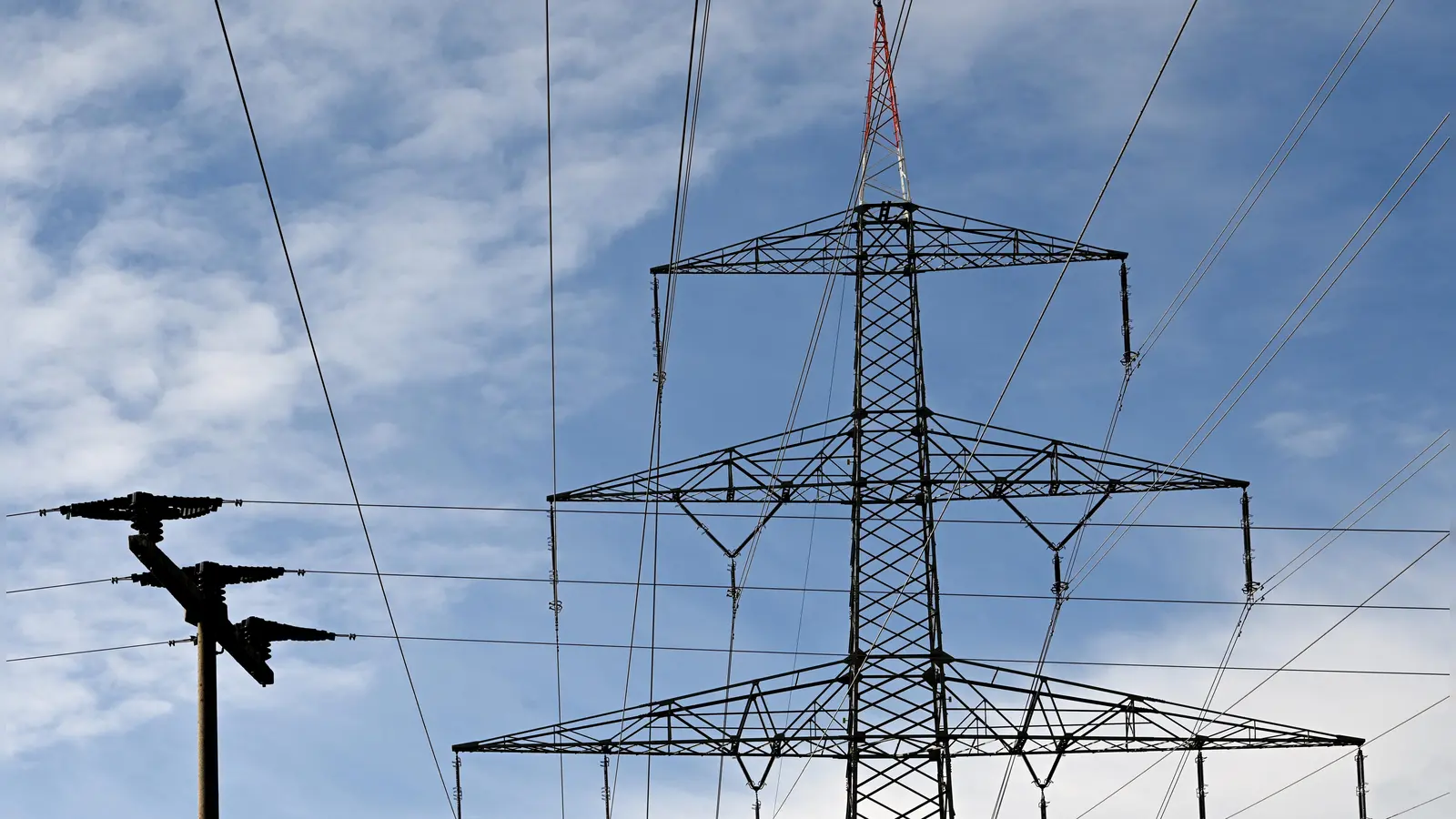 Mehrere Stromausfälle gab es im Landkreis Ansbach in den vergangenen Wochen. (Symbolbild: Jim Albright)