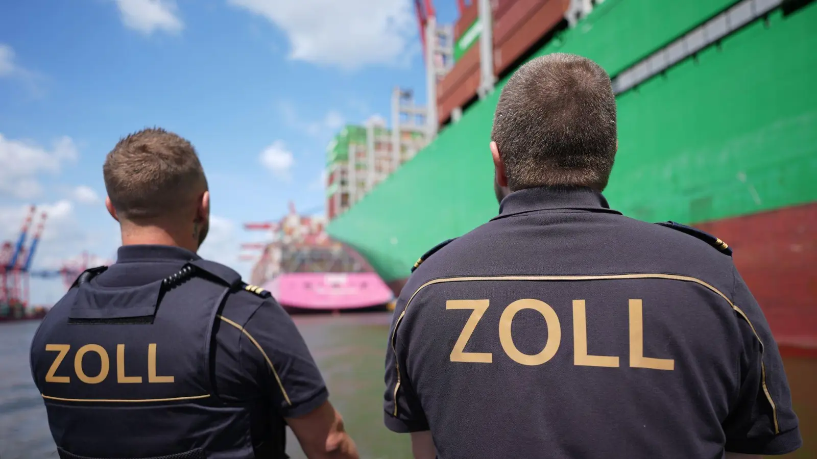 In Hamburg entdeckten die Zollfahnder im Jahr 2025 mehrfach große Mengen an Kokain in Seecontainern. (Archivbild) (Foto: Marcus Brandt/dpa)