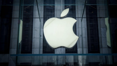 Die Deutsche Umwelthilfe verklagt Apple wegen irreführender Werbung (Archivbild) (Foto: Michael Kappeler/dpa)