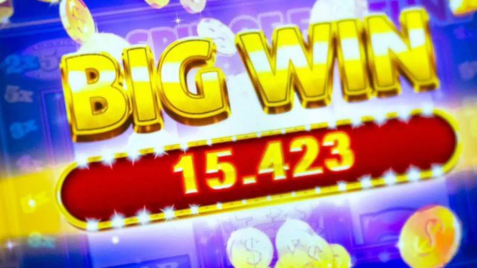 In Online-Glücksspielen sehen Experten ein wachsendes Risiko. (Symbolbild) (Foto: Sina Schuldt/dpa)