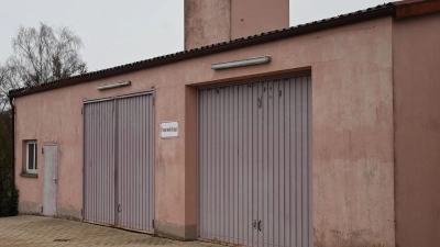 Das bisherige Feuerwehrhaus in Oberscheinfeld hat keine Zukunft und soll ersetzt werden. (Foto: Judith Marschall)