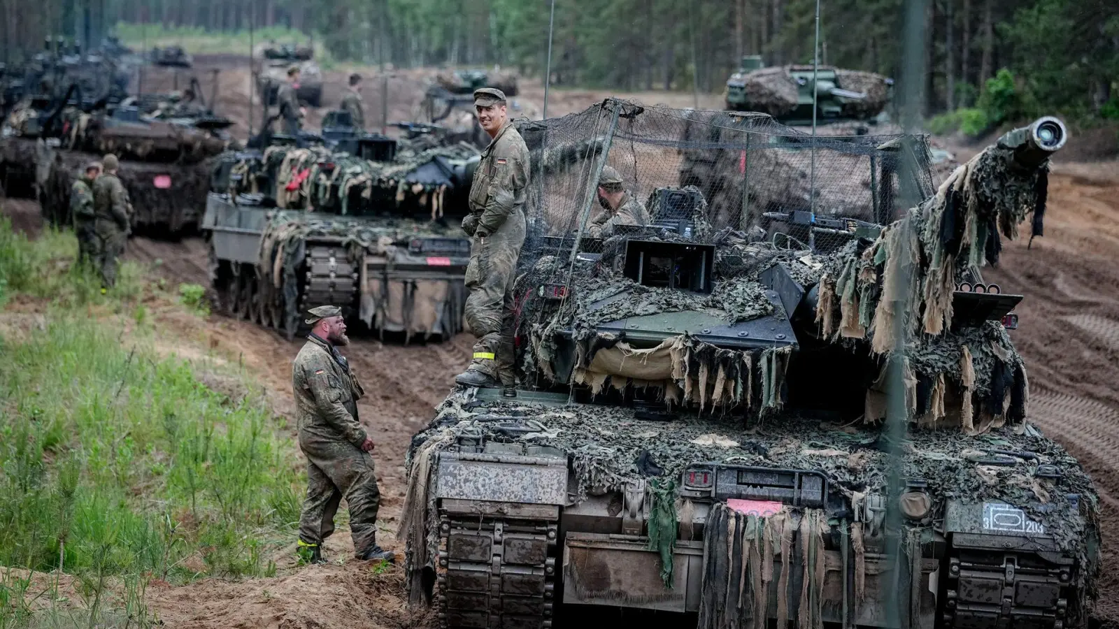 Die deutsche Panzerbrigade 45 übt in Litauen. (Foto: Kay Nietfeld/dpa)