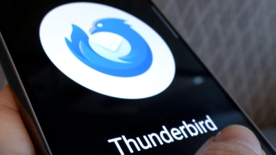 Jetzt auch auf dem Smartphone gelandet: die Mail-App Thunderbird. (Foto: Laura Ludwig/dpa-tmn)