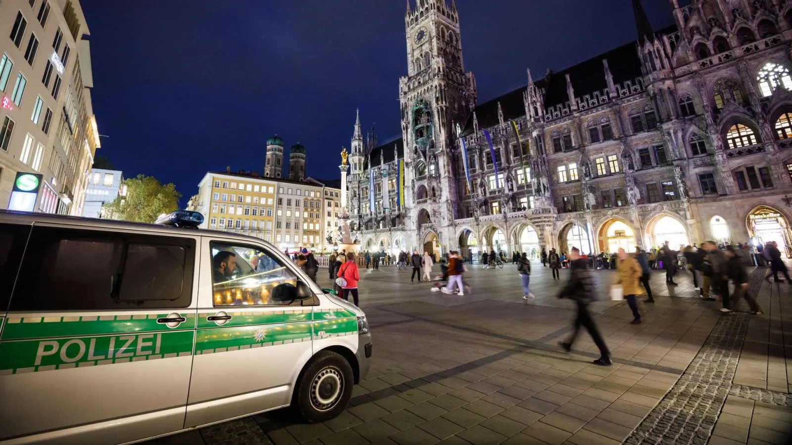 Die Stadt München belegt in der polizeilichen Kriminalstatistik weiterhin einen Spitzenplatz als besonders sichere Großstadt. (Archivbild) (Foto: Matthias Balk/dpa)