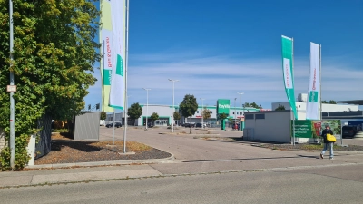 Auch beim BayWa-Standort in Bad Windsheim läuft der Räumungsverkauf. (Foto: Anna Franck)
