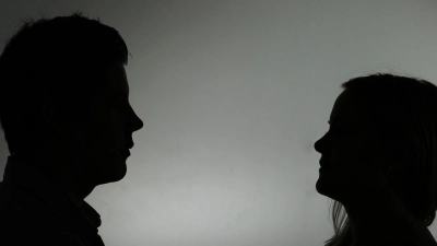 Laut einer neuen YouGov-Umfrage nehmen viele Deutsche den Umgangston heute rauer wahr als vor fünf Jahren. (Symbolbild) (Foto: picture alliance / dpa)