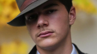 Pedro Elias Garzon kleidet sich gerne „klassisch“, wie er in einem Interview dem „Spiegel“ sagt. (Foto: Thibault Camus/AP/dpa)