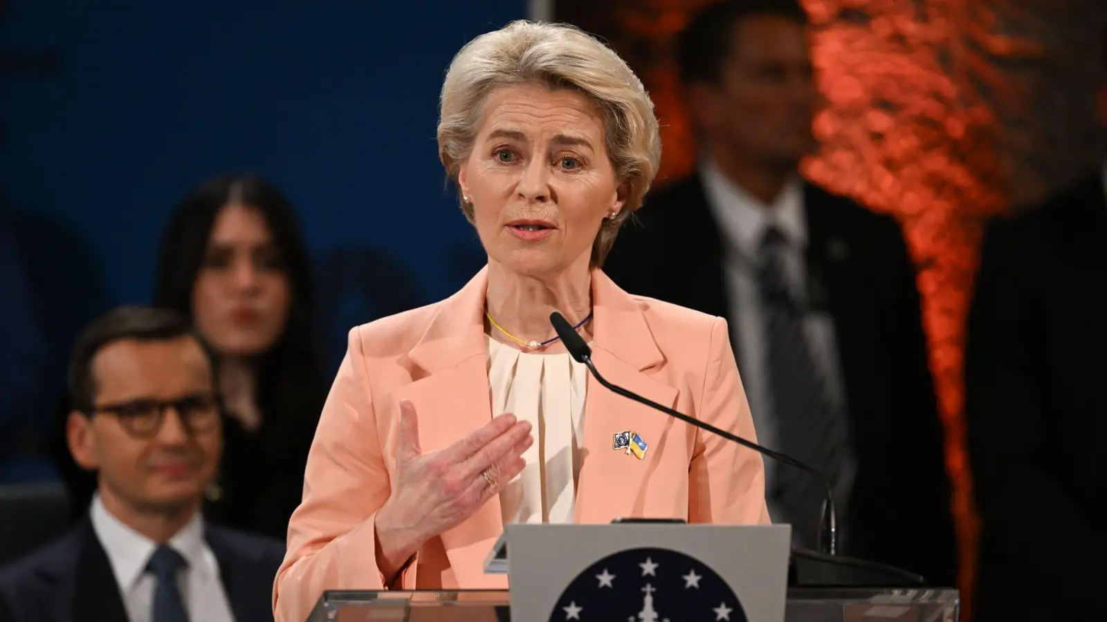 Ursula von der Leyen erhält den Karlspreis 2025 (Archivbild). (Foto: Federico Gambarini/dpa-Pool/dpa)