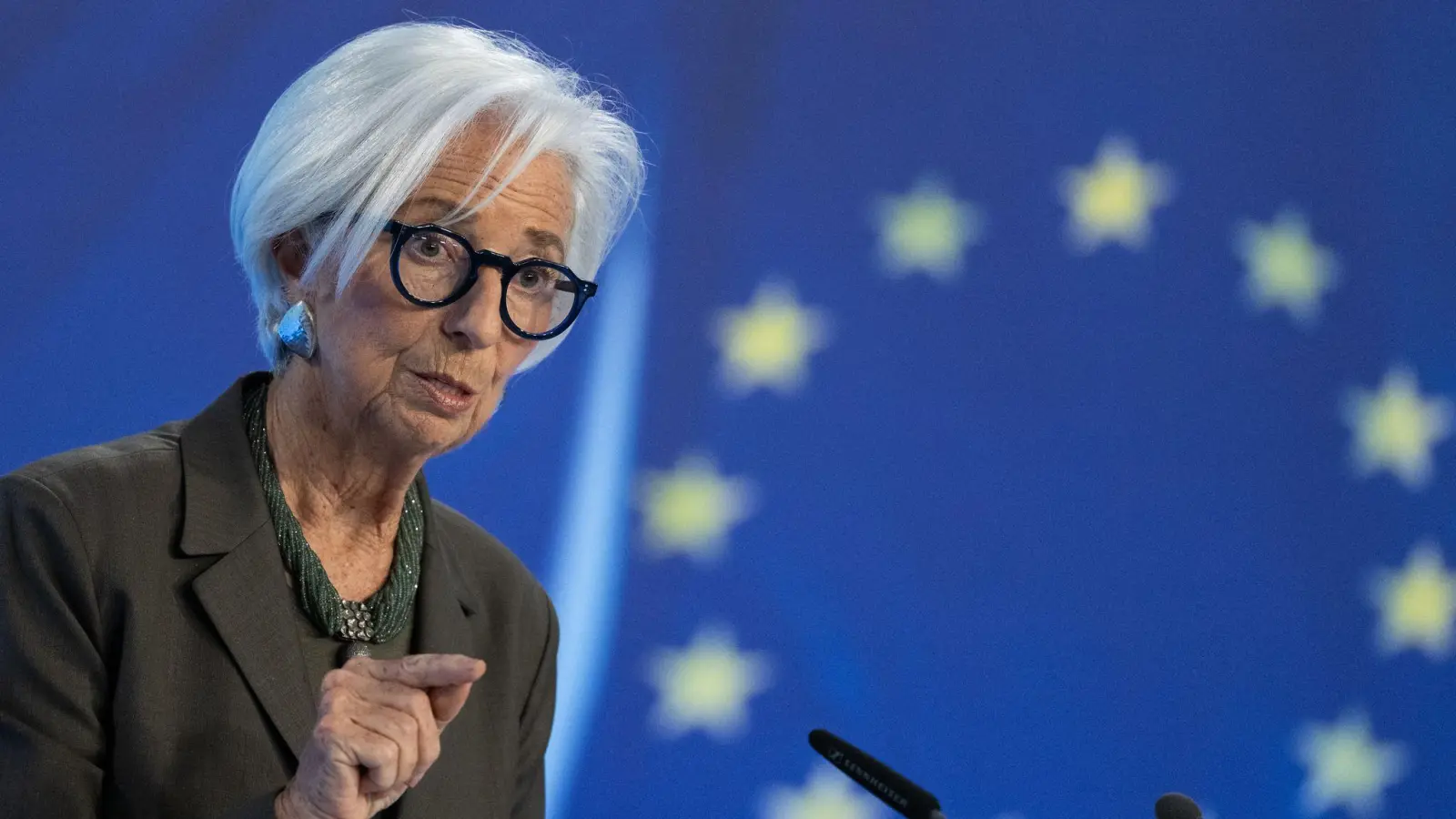 Seit dem 1. November 2019 führt die Französin Christine Lagarde die EZB.  (Archivbild) (Foto: Florian Wiegand/dpa)