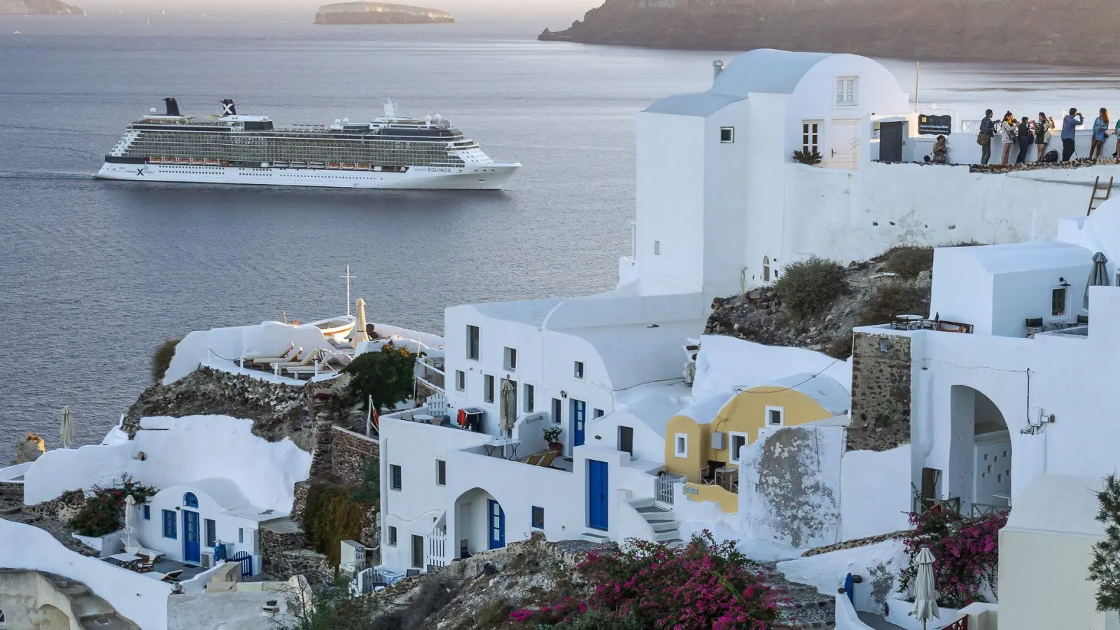 Für Kreuzfahrtpassagiere fallen ab diesem Jahr Eintrittsgebühren für sämtliche griechische Inseln an. (Foto: Philipp Laage/dpa-tmn)