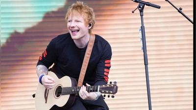 Ed Sheeran veröffentlicht sein neues Album „Play“ am 12. September. (Archivbild) (Foto: Ian West/Press Association/dpa)
