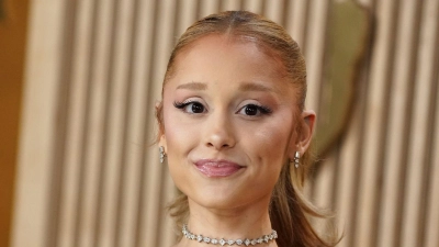 Ariana Grande schafft es mit ihrem neuen Album „petal“ auf Platz 1. (Archivbild) (Foto: Jordan Strauss/Invision via AP/dpa)