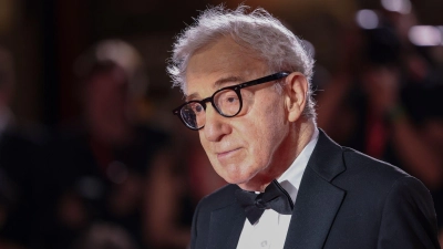 US-Filmregisseur Woody Allen hat sich nach seinem Auftritt beim Moskauer Filmfestival gegen Kritik aus der Ukraine verteidigt. (Archivbild) (Foto: Vianney Le Caer/AP/dpa)