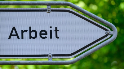 Der deutsche Arbeitsmarkt wird laut dem Institut für Arbeitsmarkt- und Berufsforschung kleiner. (Symbolbild) (Foto: Patrick Pleul/dpa)