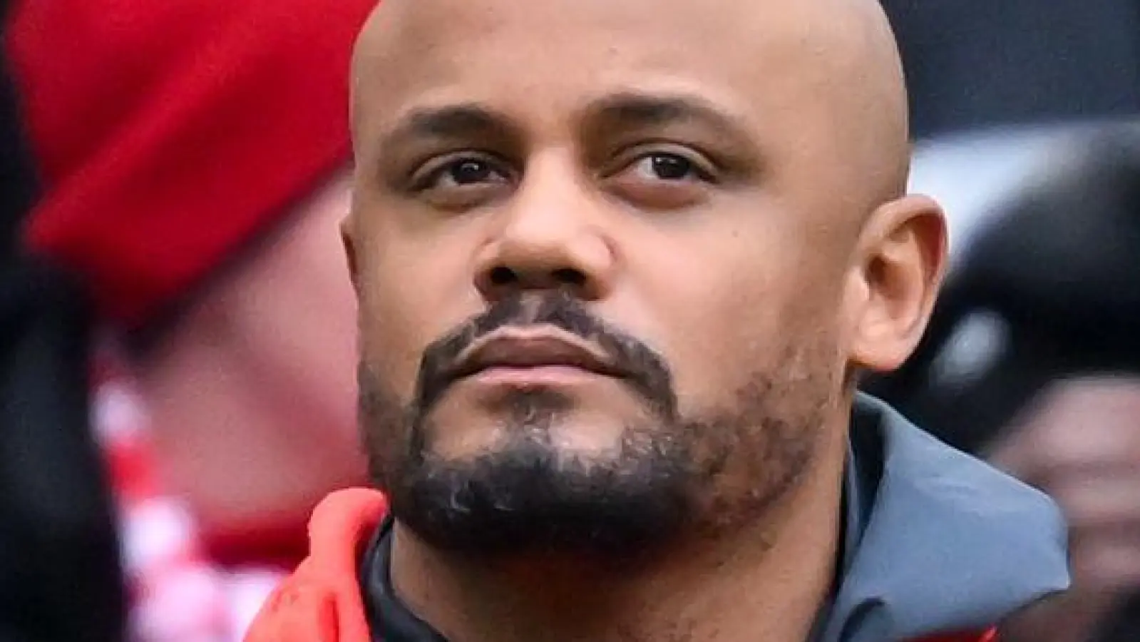 Saisonendspurt mit Samstagspielen für Bayern-Coach Vincent Kompany. (Archivbild) (Foto: Sven Hoppe/dpa)