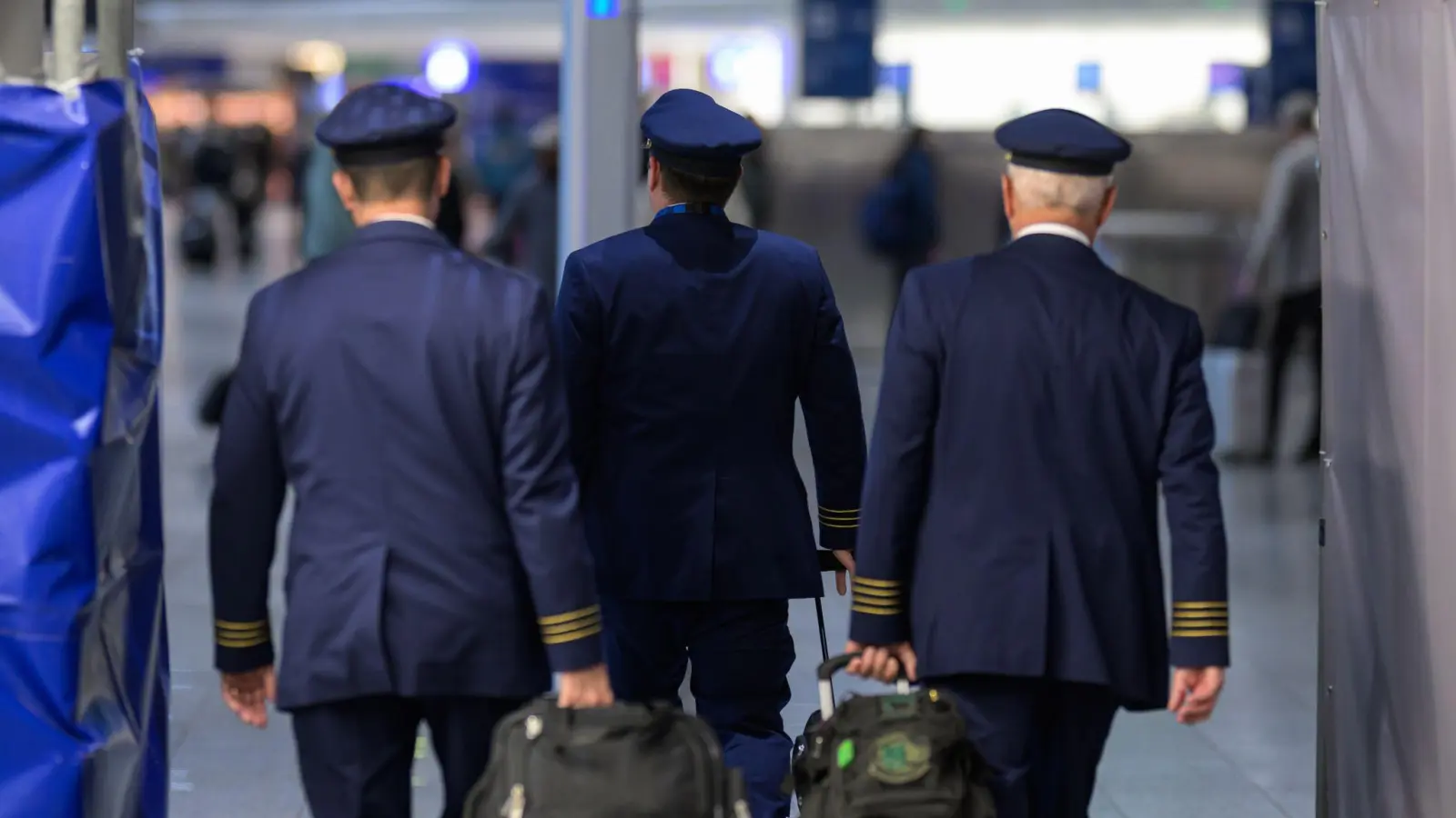 Die Vereinigung Cockpit kann weiter auf die Streikbereitschaft der Lufthansa-Piloten setzen (Foto:Archiv) (Foto: Hannes P Albert/dpa)