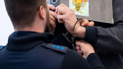 Im Prozess um das gestohlene Keltengold von Manching sind vier Männer angeklagt. (Archivbild) (Foto: Sven Hoppe/dpa)