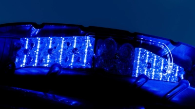 Der 86-Jährige starb noch an der Unfallstelle an seinen schweren Verletzungen. (Symbolbild) (Foto: Rolf Vennenbernd/dpa)