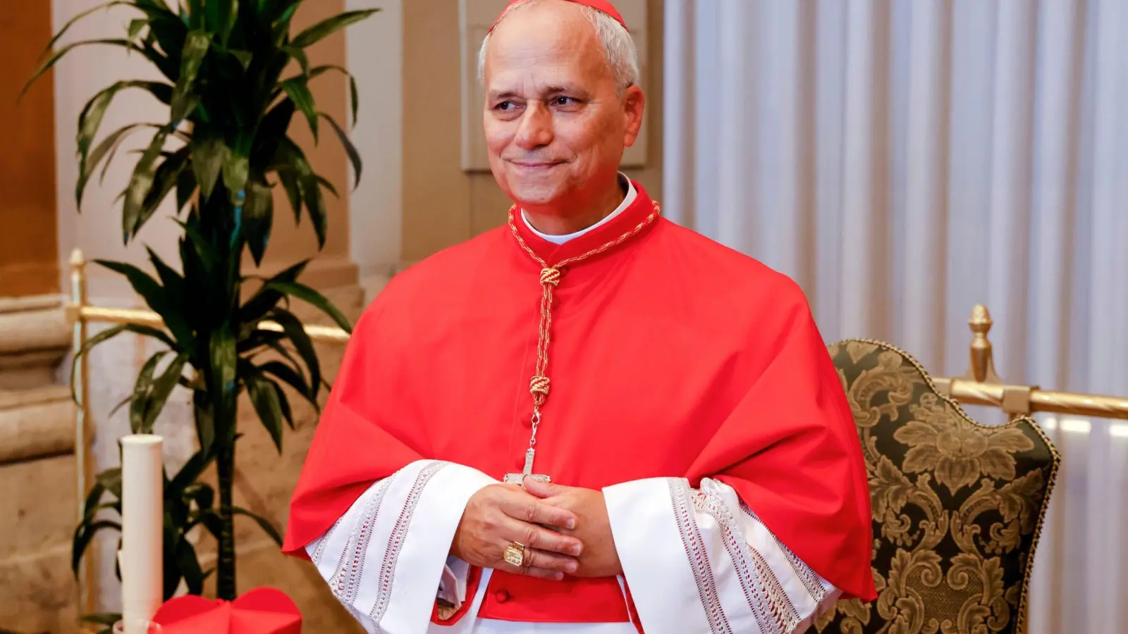 Seit 2023 war Prevost Leiter des mächtigen Dikasteriums für die Bischöfe – jener Vatikanbehörde, die weltweit Bischöfe auswählt. Nun ist er Papst. (Archivbild) (Foto: Riccardo De Luca/AP/dpa)