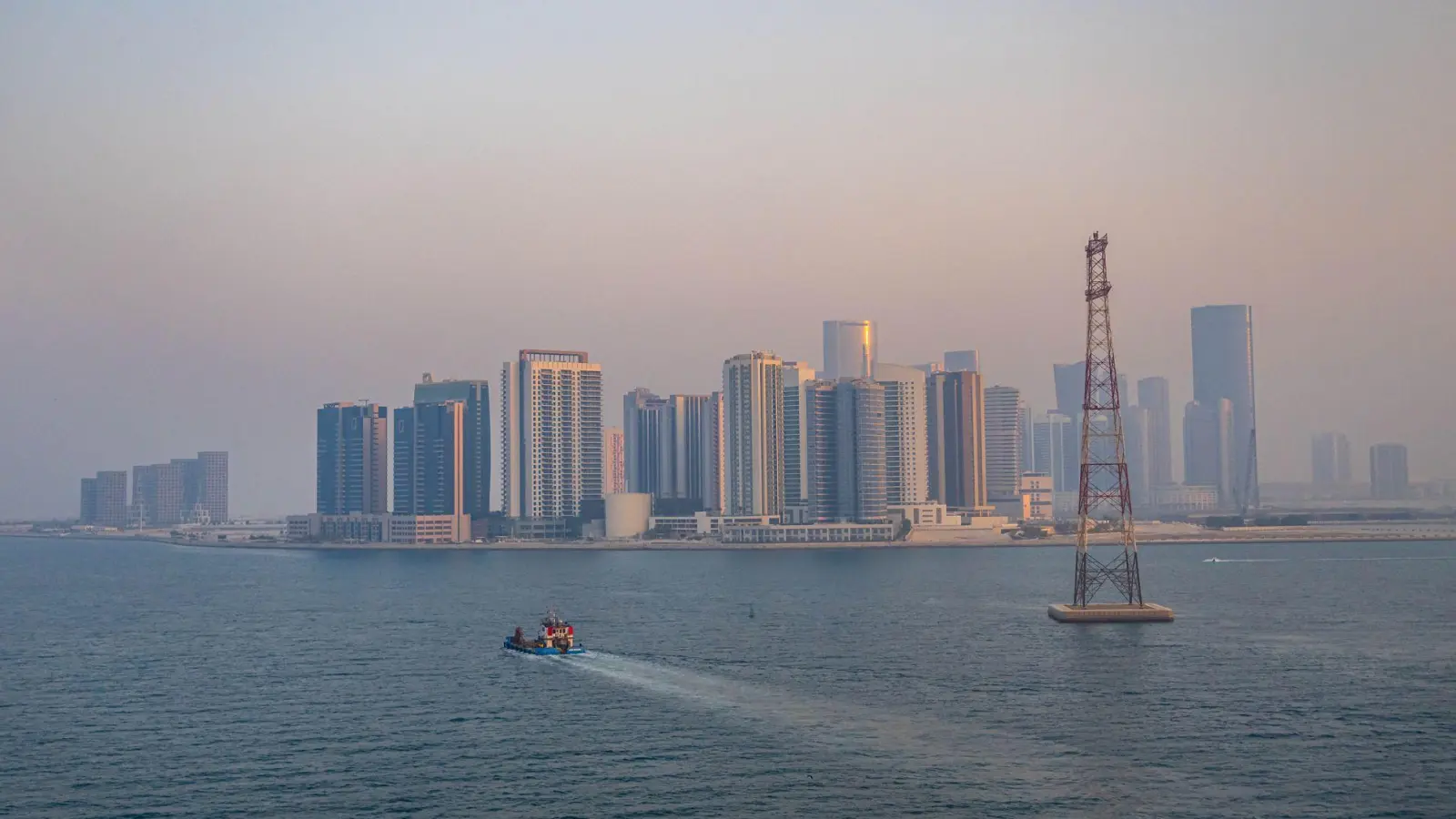 In Abu Dhabi soll das erste Disneyland im Nahen Osten entstehen. (Foto: Sina Schuldt/dpa)