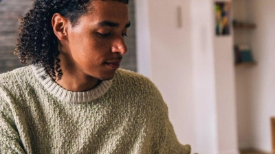 Kann sich schon frühzeitig lohnen: der Blick auf die anstehende Steuererklärung für 2025. (Foto: Zacharie Scheurer/dpa-tmn)