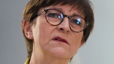 Es sei brandgefährlich, gegen den Willen der europäischen Nachbarländer zu handeln, sagte die SPD-Bundesvorsitzende Saskia Esken. (Archivbild) (Foto: Michael Kappeler/dpa)