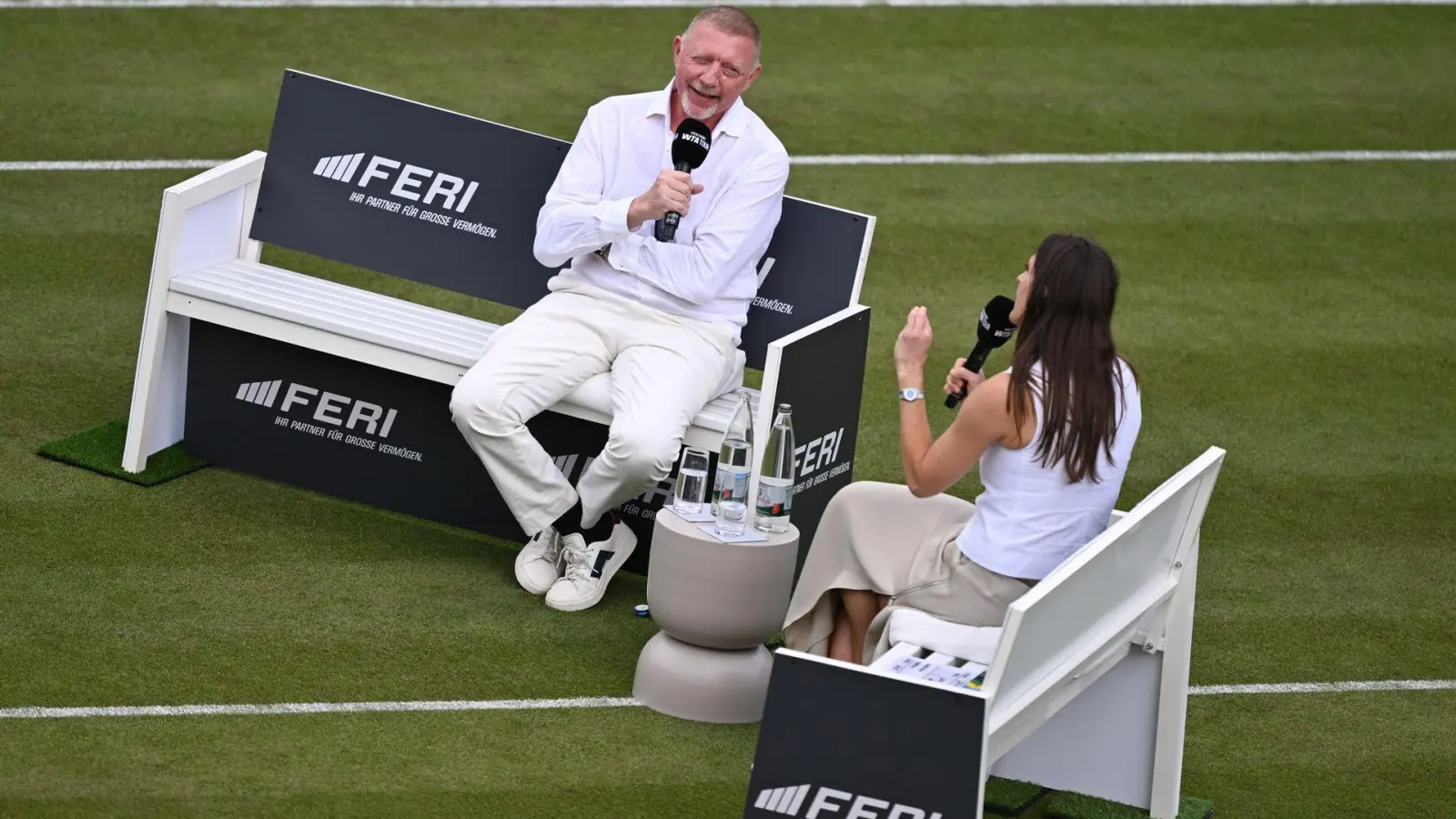 Boris Becker nahm in Bad Homburg einen Podcast mit Andrea Petkovic auf. (Foto: Arne Dedert/dpa)
