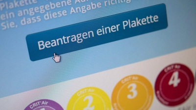 Frankreich-Trip geplant? Ohne Crit’Air-Plakette bleiben die französischen Umweltzonen tabu – sonst drohen mindestens 68 Euro Bußgeld. (Foto: Sebastian Gollnow/dpa/dpa-tmn)